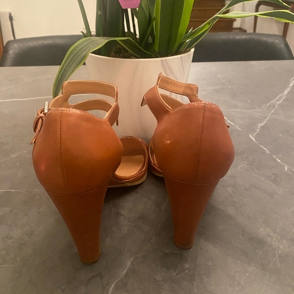 Vintage Hermès H-Strap Leather Heeled Sandals Size 39 – Authentic - Picture 4 of 7